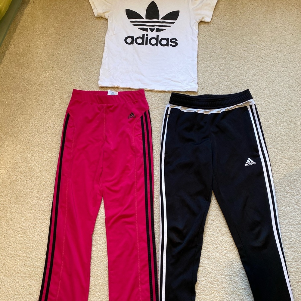 Adidas short sleeves and legging